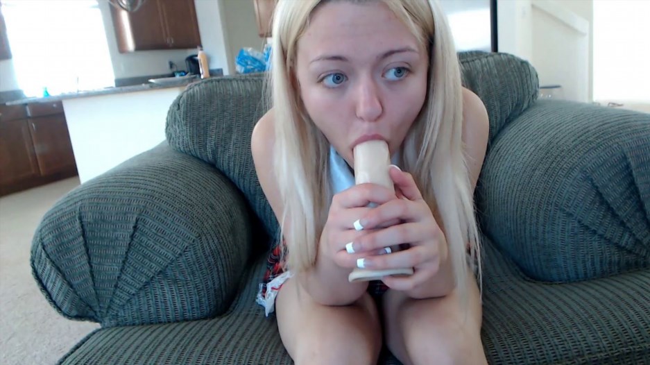 Katie Sinz – KalliyaRose – Blackmailed For Stealing From Mommy